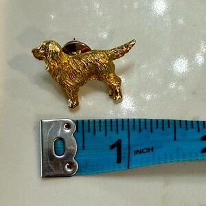 Golden Retriever Dog Brooch Pin